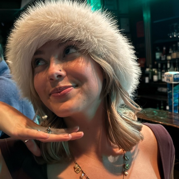 Faux Fur Hat Furry Winter Super Soft Fashion Hat 10 colors - Picture 11 of 15